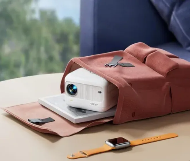 PROYECCIÓN COMPACTA Y DE ALTO IMPACTO