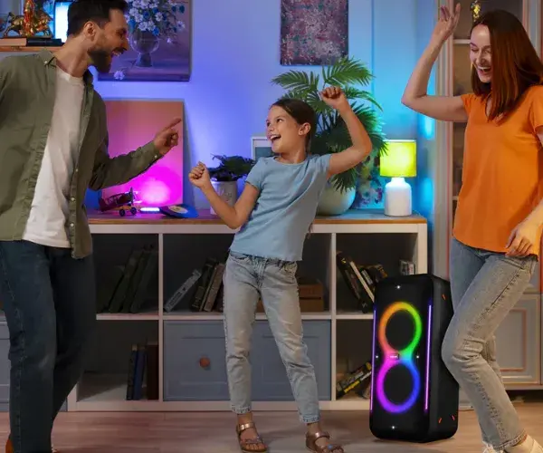 BAILA CON POTENCIA Y CALIDAD DE SONIDO