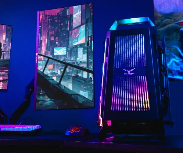 DISEÑO IMPONENTE PARA TU SETUP GAMER