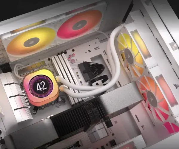 ENFRIAMIENTO LÍQUIDO ALL-IN-ONE (AIO) CON RADIADOR DE 360MM