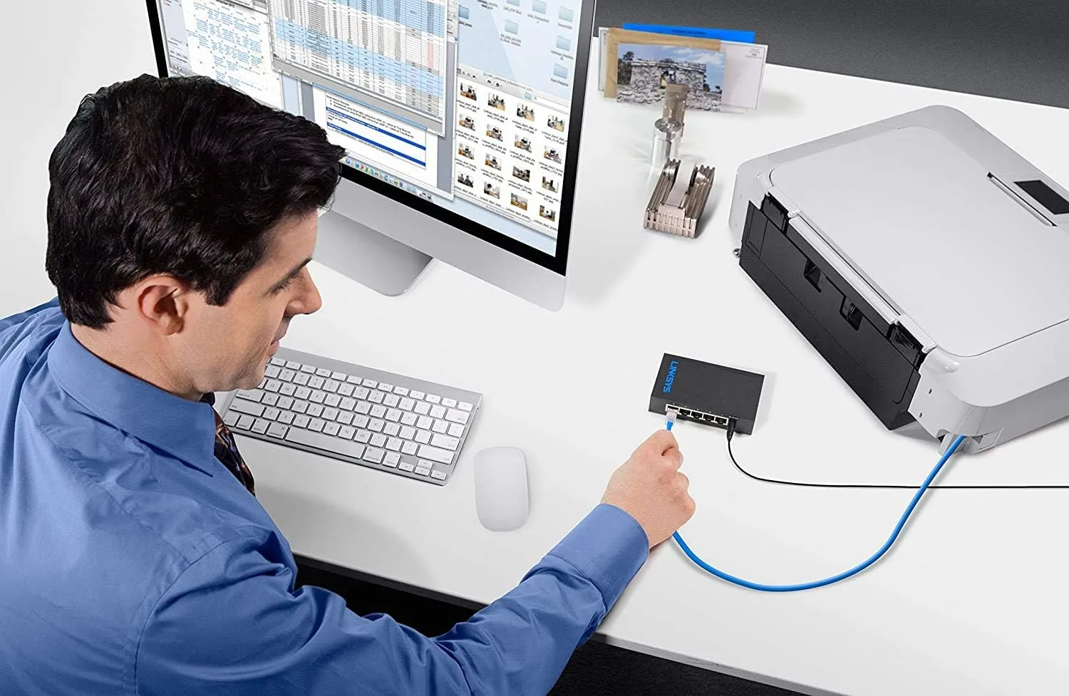 Switch Linksys Gigabit Ethernet SE3005, 5 Puertos, Capa L2_4